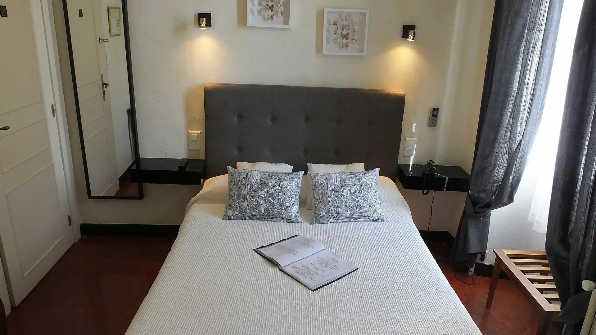 Citotel Hotel De Provence Orange  3*, Orange (Vaucluse) France