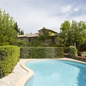 Des Aigras - & Restaurant De Charme En Provence Hotel